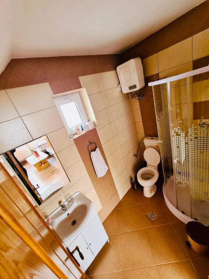 Cabana Vanatorilor Poiana Mărului Buitenkant foto